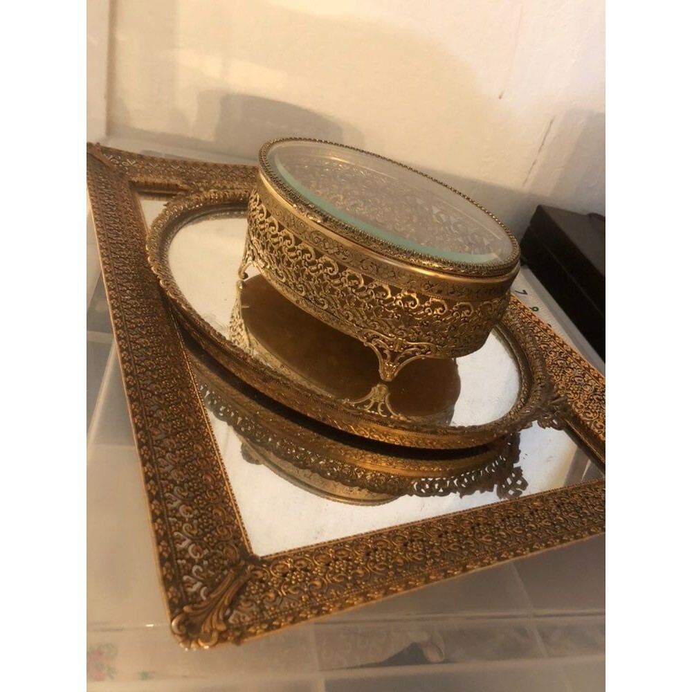 Gold filigree set